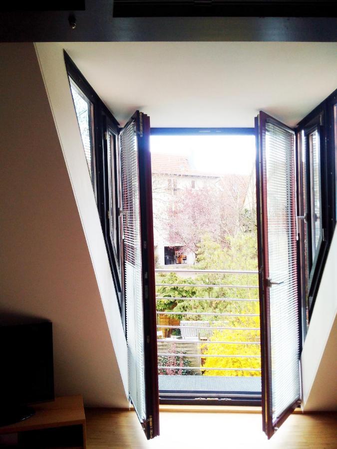 Boardinghouse-Modernes Dachstudio In Guter Lage Erfurt Exterior foto